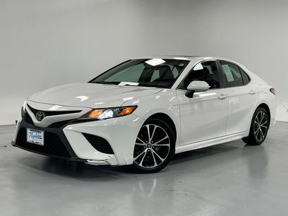 Used 2018 Toyota Camry SE