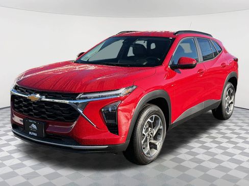 New 2026 Chevrolet Trax LT w/ Driver Confidence Package image 1