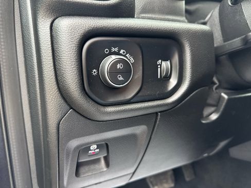 Used 2021 RAM 1500 Tradesman image 18