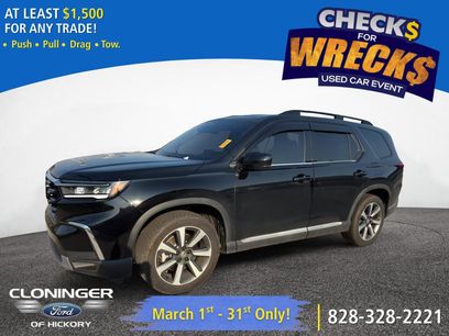 Used 2025 Honda Pilot Elite