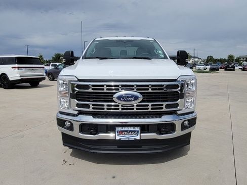 New 2026 Ford F350 XLT image 5