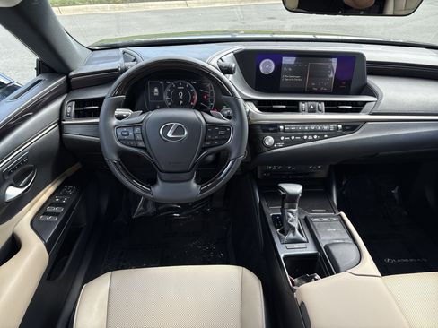Used 2021 Lexus ES 350 w/ Premium Package image 19