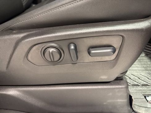 Certified 2023 Chevrolet Silverado 2500 LTZ image 12