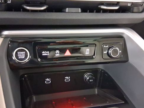 New 2025 Audi Q5 Premium Plus image 27