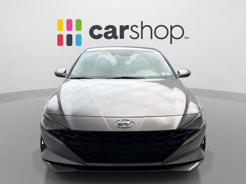 Used 2023 Hyundai Elantra SEL w/ Convenience Package FWD image 8