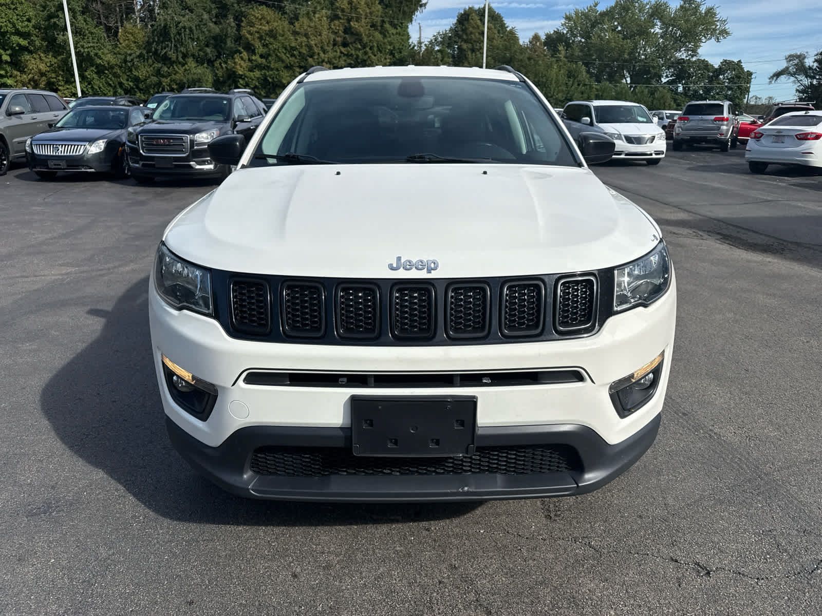 Used 2019 Jeep Compass Latitude w/ Popular Equipment Group AWD/4WD image 8