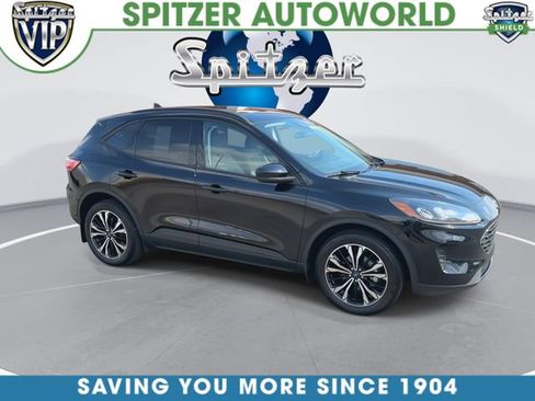 Used 2022 Ford Escape SE w/ SE Sport Appearance Package AWD/4WD image 2