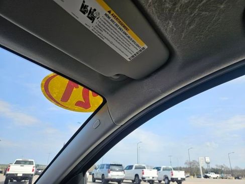 Used 2021 Chevrolet Spark LT image 21