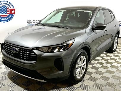 New 2025 Ford Escape Active