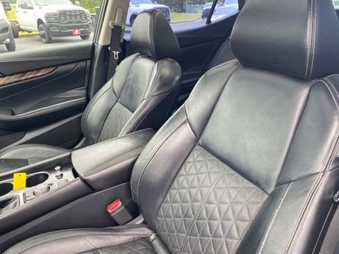 Used 2018 Nissan Maxima Platinum FWD image 14