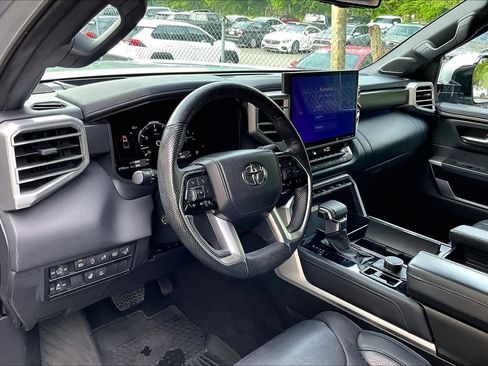 Used 2023 Toyota Tundra Platinum w/ Advanced Package AWD/4WD image 18