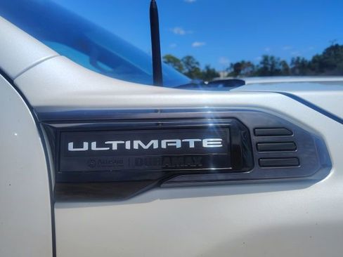 Used 2024 GMC Sierra 2500 Denali Ultimate w/ Max Trailering Package AWD/4WD image 5