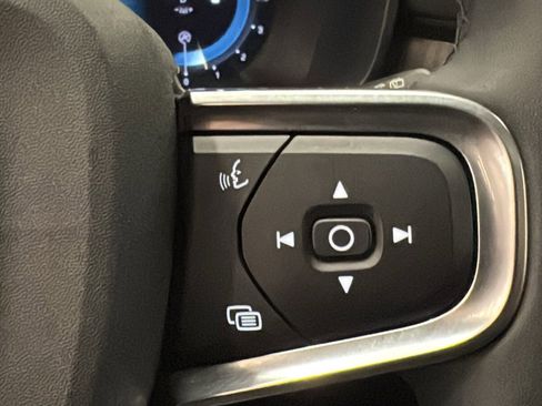 Used 2024 Volvo XC40 B5 Plus w/ Protection Package Premier image 14