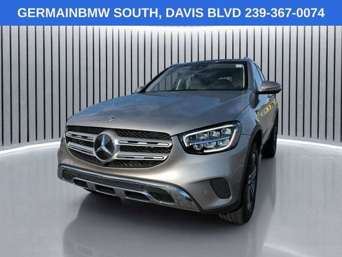 Used 2022 Mercedes-Benz GLC 300 4MATIC image 9