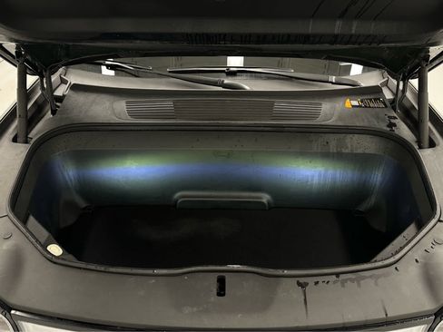 Used 2023 Rivian R1T Adventure image 39