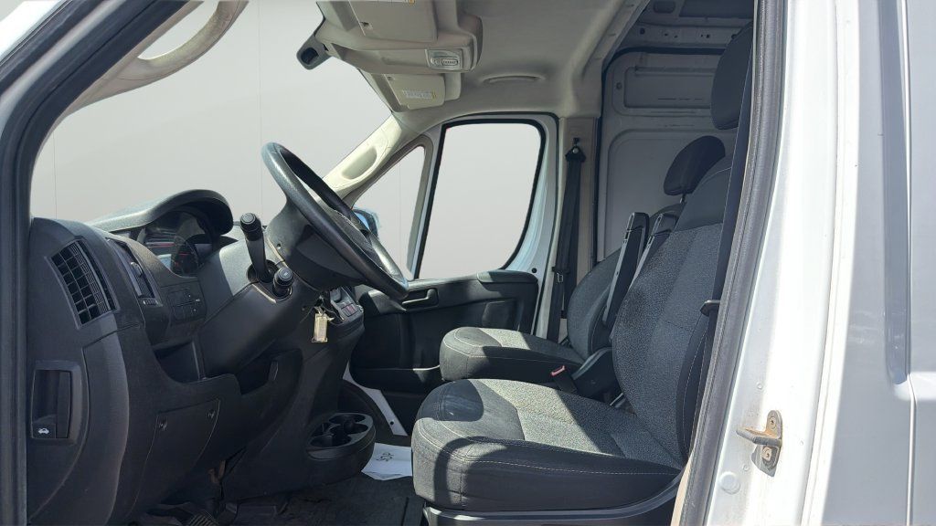 Used 2020 RAM ProMaster 2500 w/ Interior Convenience Group FWD image 10