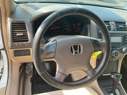 Used 2004 Honda Accord LX image 15