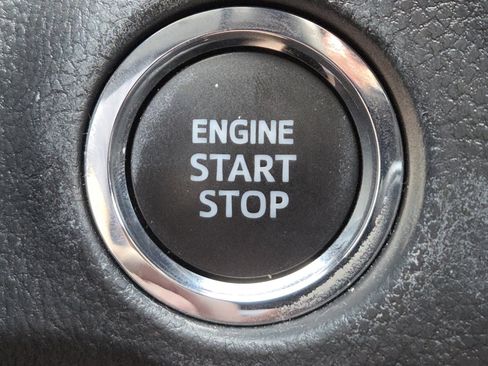 Used 2024 Toyota RAV4 XLE w/ Convenience Package image 34