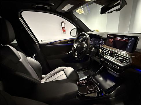 Used 2022 BMW X3 xDrive30i w/ Premium Package 2 image 27