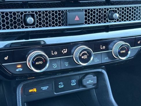 Certified 2025 Honda Civic Sport image 20