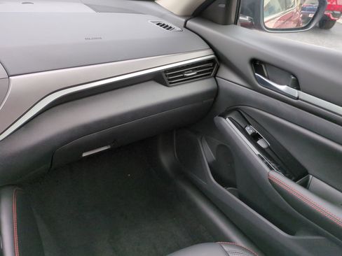 New 2025 Nissan Altima 2.5 SR image 16