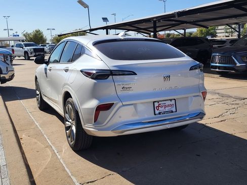 New 2026 Buick Envista Avenir image 6