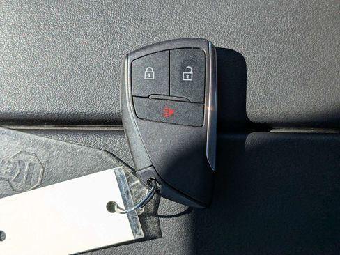 Used 2024 Buick Envision Preferred AWD/4WD image 32