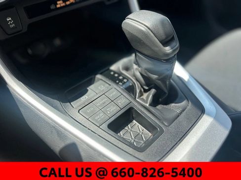 Used 2024 Toyota RAV4 LE AWD/4WD image 21