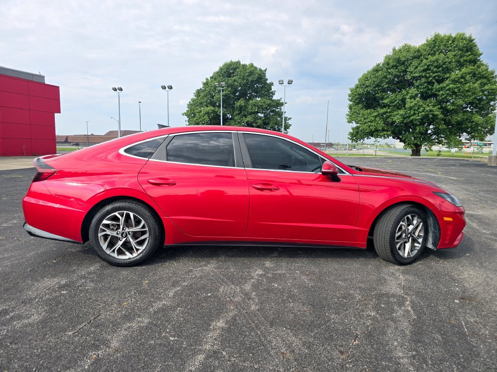 Used 2021 Hyundai Sonata SEL FWD image 16