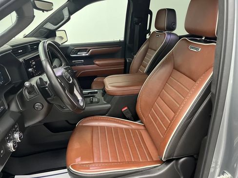 Used 2023 GMC Sierra 1500 Denali Ultimate AWD/4WD image 13