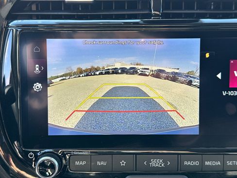 Used 2024 Kia Soul EX image 30