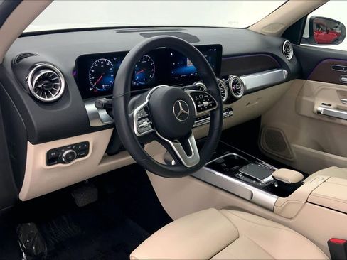Certified 2022 Mercedes-Benz GLB 250 4MATIC image 20