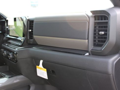 New 2026 Chevrolet Silverado 1500 ZR2 w/ Dark Appearance Package AWD/4WD image 30