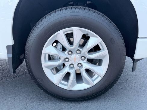 New 2026 Chevrolet Silverado 1500 Custom AWD/4WD image 33