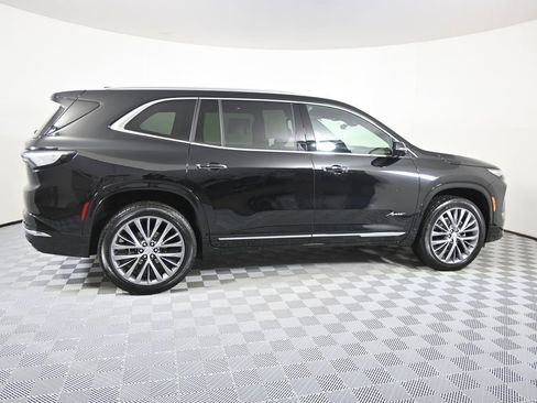 Used 2025 Buick Enclave Avenir w/ Super Cruise Package AWD/4WD image 7