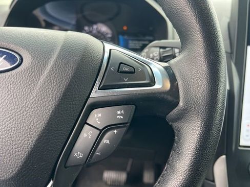 Used 2024 Ford Edge SEL image 15