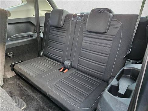 Used 2023 Volkswagen Tiguan S FWD image 18