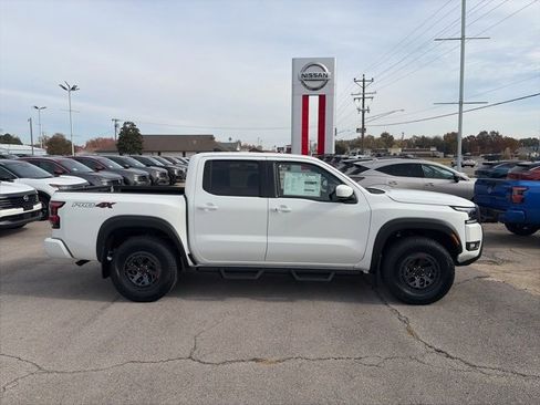 New 2026 Nissan Frontier PRO-4X w/ Tow Package image 7