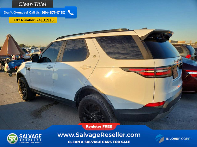 Used 2018 Land Rover Discovery HSE AWD/4WD image 3