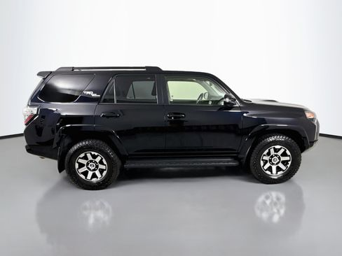 Used 2023 Toyota 4Runner TRD Off-Road Premium w/ Moonroof Package AWD/4WD image 8