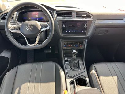 Used 2023 Volkswagen Tiguan SE