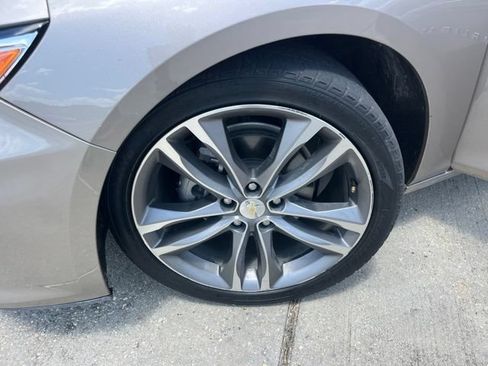Used 2024 Chevrolet Malibu LT FWD image 27