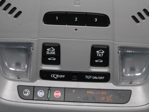 Used 2023 GMC Acadia AT4 w/ GMC Pro Grade Package image 12