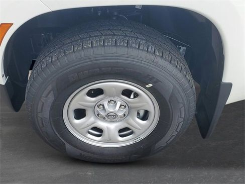 New 2026 Nissan Frontier S image 10