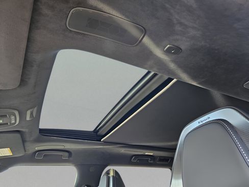 New 2026 INFINITI QX80 Autograph w/ Premium Cargo Package image 17