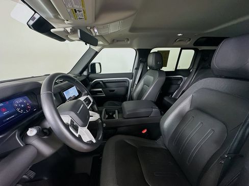 Used 2020 Land Rover Defender 110 SE AWD/4WD image 34