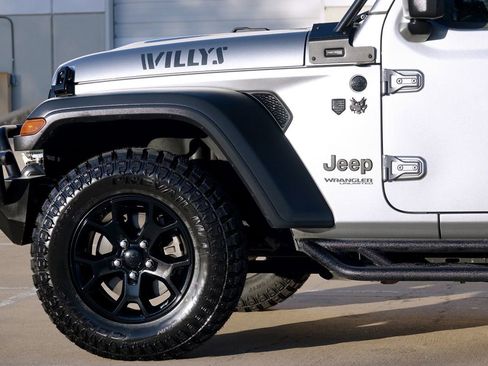 Used 2020 Jeep Wrangler Unlimited Sport image 22