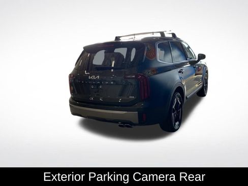 Used 2025 Kia Telluride S AWD/4WD image 19