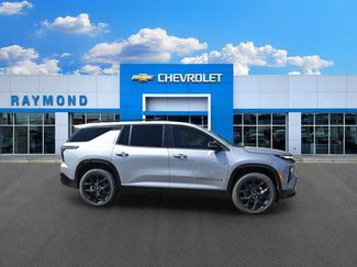 New 2026 Chevrolet Traverse RS w/ LPO, Floor Liner Package AWD/4WD video 2