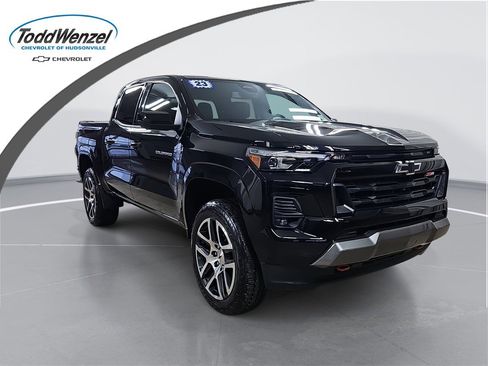 Certified 2023 Chevrolet Colorado Z71 w/ Z71 Convenience Package 2 image 1